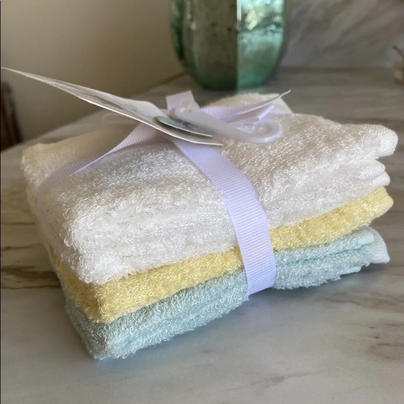 Set of ultra soft bamboo washcloth towels face and body and beauty set - Picture 5 of 6